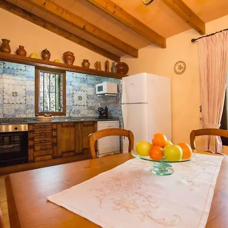 Mit Privatpool Fuer 6 Personen Ca 130 Qm In Sencelles, Mallorca Binnenland Von Mallorca Holiday home